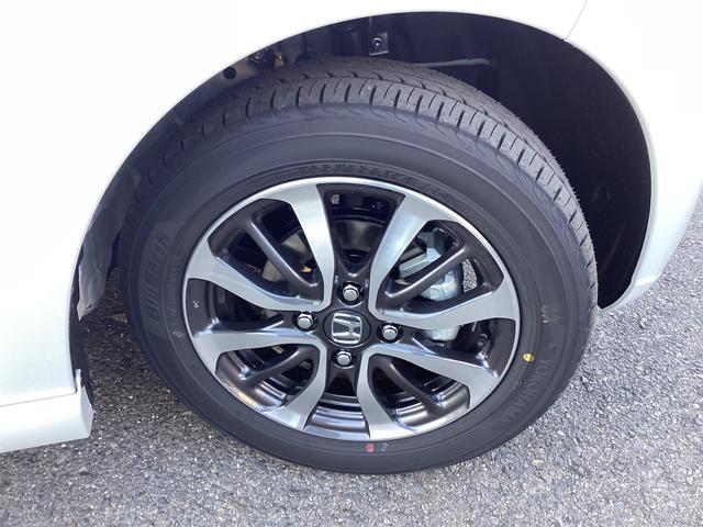 Ｎ－ＢＯＸカスタム ベースグレード　バックカメラ　両側スライド・片側電動　クリアランスソナー　オートクルーズコントロール　オートライト　スマートキー　アイドリングストップ　電動格納ミラー　シートヒーター　ベンチシート　ＣＶＴ　ＥＳＣ（23枚目）