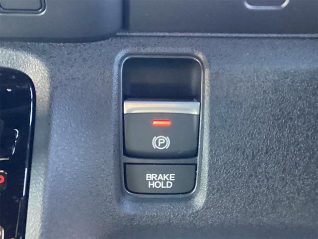 Ｎ－ＢＯＸカスタム ベースグレード　バックカメラ　両側スライド・片側電動　クリアランスソナー　オートクルーズコントロール　オートライト　スマートキー　アイドリングストップ　電動格納ミラー　シートヒーター　ベンチシート　ＣＶＴ　ＥＳＣ（30枚目）