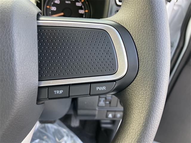 �n���h���ɂ��ڗ�����C��͌�����܂���B�ڐ���傫�����炷���ƂȂ��{�^���̑�����s�����Ƃ��ł��܂��B