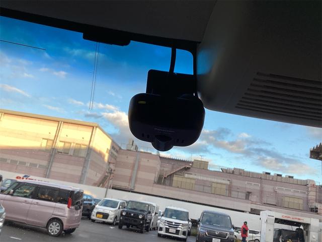 Ｎ－ＢＯＸ Ｇ・Ｌホンダセンシング　ＥＴＣ　バックカメラ　両側スライド・片側電動　ナビ　ＴＶ　オートクルーズコントロール　レーンアシスト　衝突被害軽減システム　スマートキー　アイドリングストップ　電動格納ミラー（13枚目）