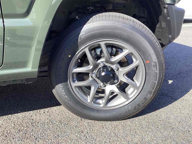 ジムニー ＸＣ　４ＷＤ　オートクルーズコントロール　レーンアシスト　衝突被害軽減システム　オートライト　ヘッドライトウォッシャー　アイドリングストップ　シートヒーター　ＡＴ　ＡＢＳ　ＥＳＣ　アルミホイール　エアコン（23枚目）