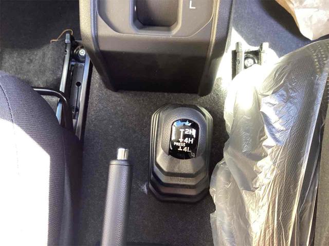 ジムニー ＸＣ　４ＷＤ　オートクルーズコントロール　レーンアシスト　衝突被害軽減システム　オートライト　ヘッドライトウォッシャー　アイドリングストップ　シートヒーター　ＡＴ　ＡＢＳ　ＥＳＣ　アルミホイール　エアコン（32枚目）