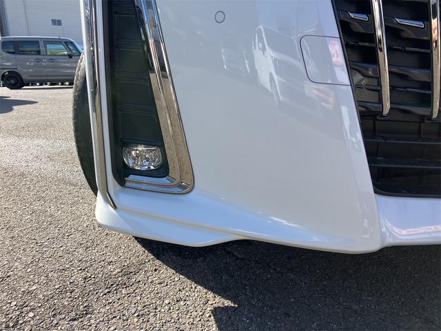 アルファード ２．５Ｓ　タイプゴールド　ガラスルーフ　純正ディスプレイオーディオ　フリップダウンモニター　ＥＴＣ　両側電動スライドドア　バックカメラ　デジタルインナーミラー　オートクルーズコントロール　レーンアシスト　衝突被害軽減システム（13枚目）