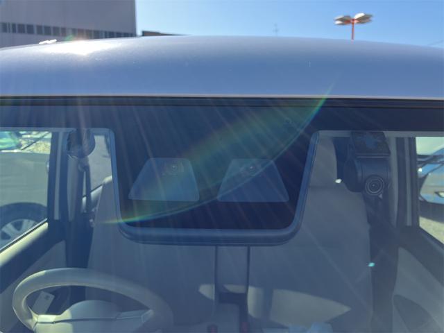 ムーヴキャンバス ＧメイクアップＶＳ　ＳＡＩＩＩ　ＥＴＣ　全周囲カメラ　両側電動スライドドア　ナビ　ＴＶ　クリアランスソナー　衝突被害軽減システム　オートマチックハイビーム　オートライト　スマートキー　アイドリングストップ　電動格納ミラー（12枚目）