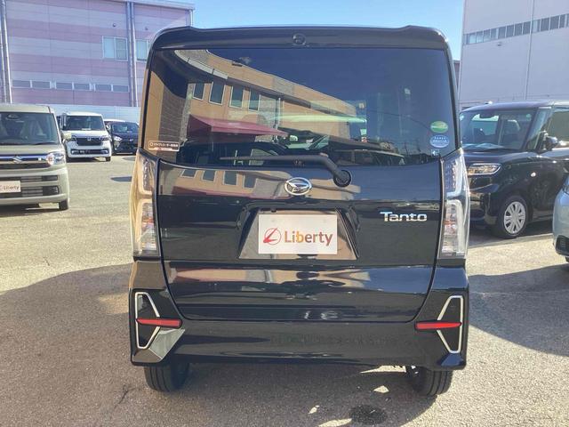 タント カスタムＸセレクション　全周囲カメラ　両側電動スライドドア　ナビ　ＴＶ　クリアランスソナー　衝突被害軽減システム　オートライト　スマートキー　アイドリングストップ　電動格納ミラー　シートヒーター（13枚目）