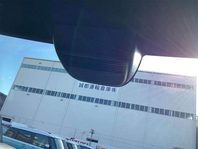 Ｎ－ＢＯＸカスタム ベースグレード　バックカメラ　両側スライド・片側電動　クリアランスソナー　オートクルーズコントロール　レーンアシスト　オートライト　スマートキー　アイドリングストップ　電動格納ミラー　シートヒーター　ベンチシート（32枚目）