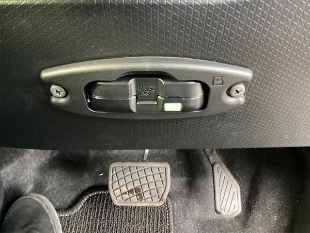 タント ファンクロス　純正ディスプレイオーディオ　全周囲カメラ　ＥＴＣ　両側電動スライドドア　ＴＶ　クリアランスソナー　オートクルーズコントロール　衝突被害軽減システム　オートライト　スマートキー　電子パーキング（35枚目）