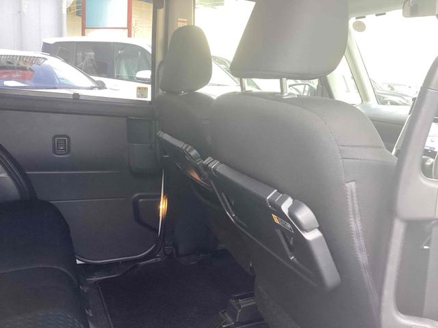 ルーミー カスタムＧ　ＥＴＣ　バックカメラ　ナビ　ＴＶ　両側電動スライドドア　クリアランスソナー　オートクルーズコントロール　衝突被害軽減システム　アルミホイール　オートライト　ＬＥＤヘッドランプ（27枚目）