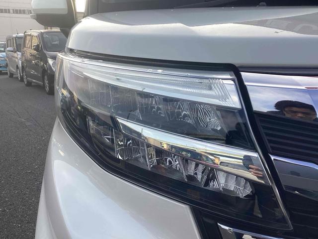 ルーミー カスタムＧ　ＥＴＣ　バックカメラ　ナビ　ＴＶ　両側電動スライドドア　クリアランスソナー　オートクルーズコントロール　衝突被害軽減システム　アルミホイール　オートライト　ＬＥＤヘッドランプ（40枚目）