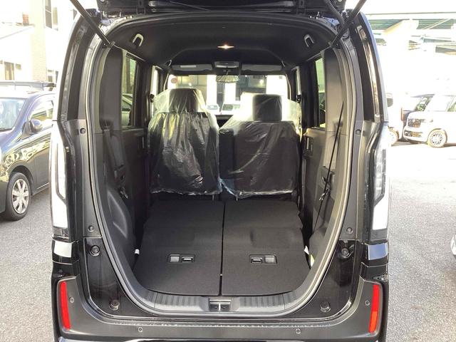 Ｎ－ＢＯＸカスタム ベースグレード　バックカメラ　両側スライド・片側電動　クリアランスソナー　オートクルーズコントロール　レーンアシスト　オートライト　スマートキー　アイドリングストップ　電動格納ミラー　シートヒーター　ＣＶＴ　ＥＳＣ（11枚目）