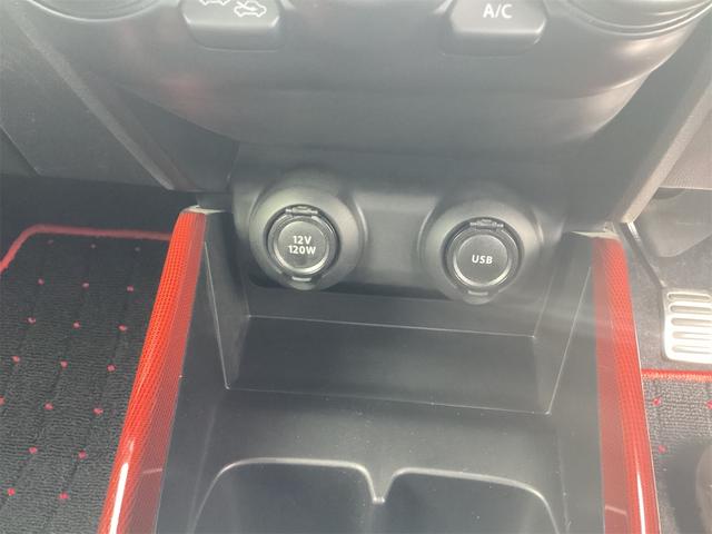 スイフトスポーツ ベースグレード　オートクルーズコントロール　アルミホイール　オートライト　ＬＥＤヘッドランプ　スマートキー　電動格納ミラー　シートヒーター　ＭＴ　盗難防止システム　衝突安全ボディ　ＡＢＳ　ＥＳＣ　ＣＤ　ＵＳＢ（28枚目）