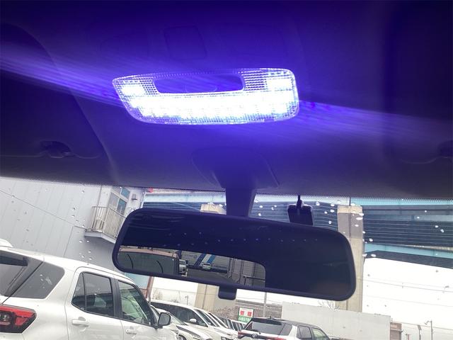 スイフトスポーツ ベースグレード　オートクルーズコントロール　アルミホイール　オートライト　ＬＥＤヘッドランプ　スマートキー　電動格納ミラー　シートヒーター　ＭＴ　盗難防止システム　衝突安全ボディ　ＡＢＳ　ＥＳＣ　ＣＤ　ＵＳＢ（34枚目）