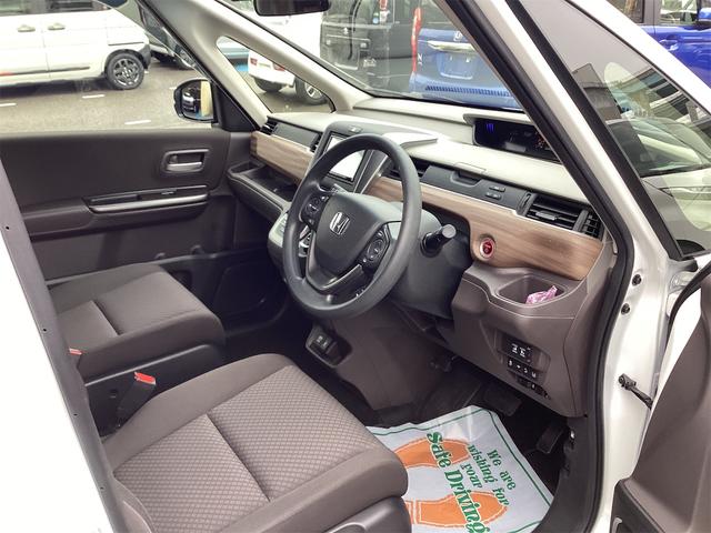 フリードハイブリッド ハイブリッド・Ｇ　ＥＴＣ　バックカメラ　ナビ　ＴＶ　オートクルーズコントロール　レーンアシスト　衝突被害軽減システム　両側電動スライドドア　オートライト　ＬＥＤヘッドランプ　スマートキー（30枚目）