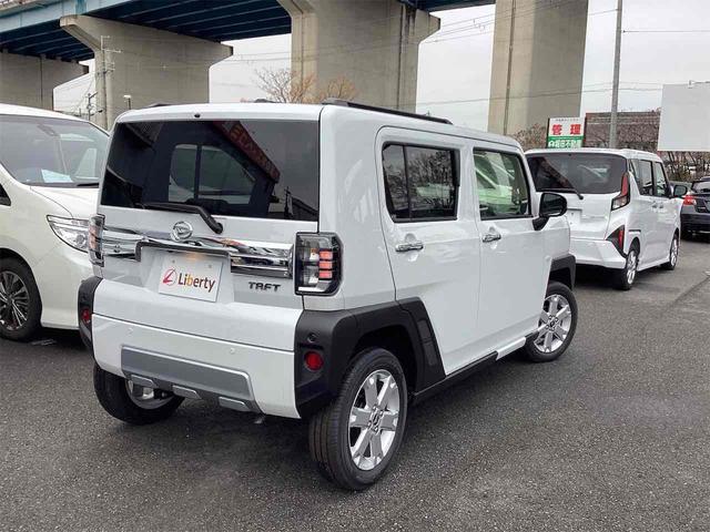 タフト G クロムベンチャー バックカメラ クリアランスソナー オートクルーズコントロール 衝突被害軽減システム オートライト スマートキー アイドリングストップ 電動格納ミラー シートヒーター サンルーフ CVT ESC(11枚目)