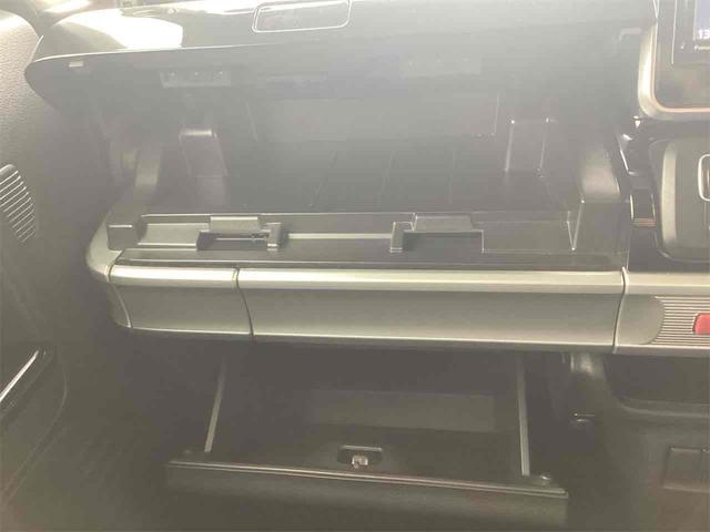 スペーシアカスタム ハイブリッドＸＳ　バックカメラ　両側電動スライドドア　ナビ　ＴＶ　クリアランスソナー　オートクルーズコントロール　衝突被害軽減システム　オートライト　スマートキー　アイドリングストップ　電動格納ミラー　シートヒーター（28枚目）