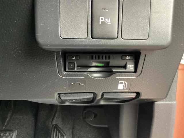 ルーミー カスタムＧ　純正ナビ　ＥＴＣ　バックカメラ　ＴＶ　両側電動スライドドア　クリアランスソナー　オートクルーズコントロール　衝突被害軽減システム　アルミホイール　オートライト　ＬＥＤヘッドランプ（10枚目）