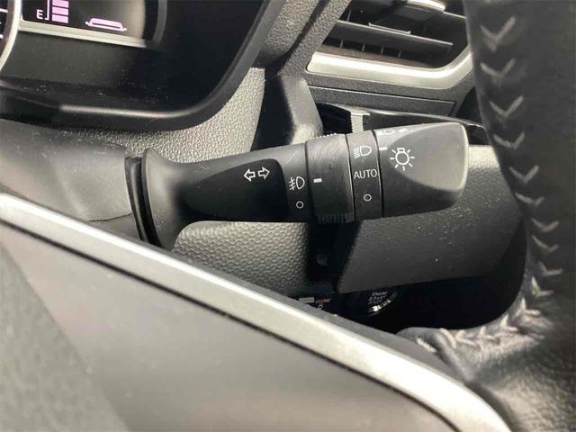 ルーミー カスタムＧ　純正ナビ　ＥＴＣ　バックカメラ　ＴＶ　両側電動スライドドア　クリアランスソナー　オートクルーズコントロール　衝突被害軽減システム　アルミホイール　オートライト　ＬＥＤヘッドランプ（35枚目）