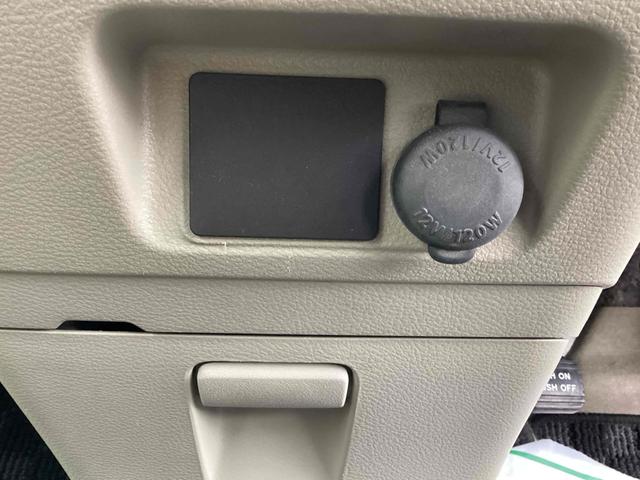 スペーシア Ｘ　両側スライド・片側電動　ナビ　ＴＶ　スマートキー　アイドリングストップ　電動格納ミラー　ベンチシート　ＣＶＴ　ＣＤ　ＵＳＢ　アルミホイール（26枚目）