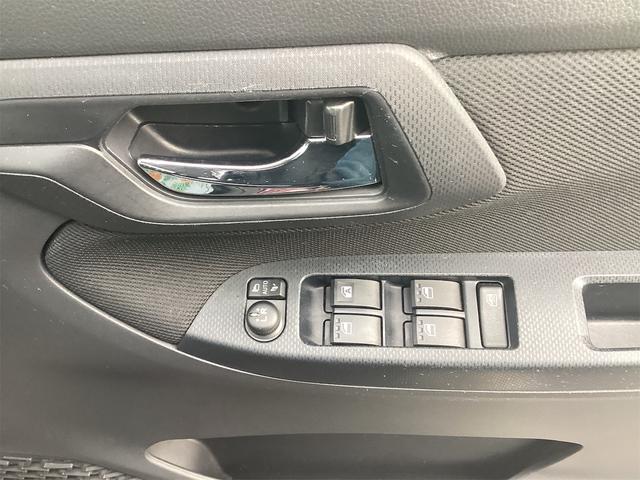 ムーヴ Ｘリミテッド　ＳＡＩＩＩ　ＥＴＣ　バックカメラ　ナビ　ＴＶ　クリアランスソナー　衝突被害軽減システム　オートマチックハイビーム　オートライト　スマートキー　アイドリングストップ　電動格納ミラー（10枚目）