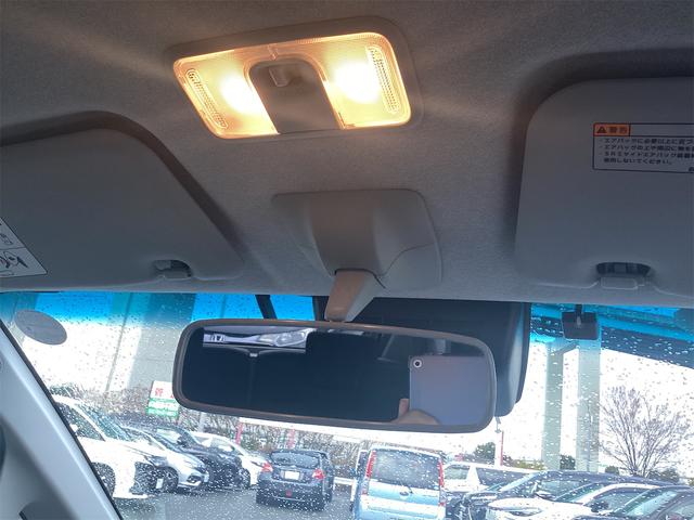 ムーヴ Ｘリミテッド　ＳＡＩＩＩ　ＥＴＣ　バックカメラ　ナビ　ＴＶ　クリアランスソナー　衝突被害軽減システム　オートマチックハイビーム　オートライト　スマートキー　アイドリングストップ　電動格納ミラー（38枚目）