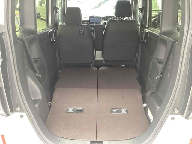 ホンダ Ｎ－ＢＯＸカスタム 11枚目