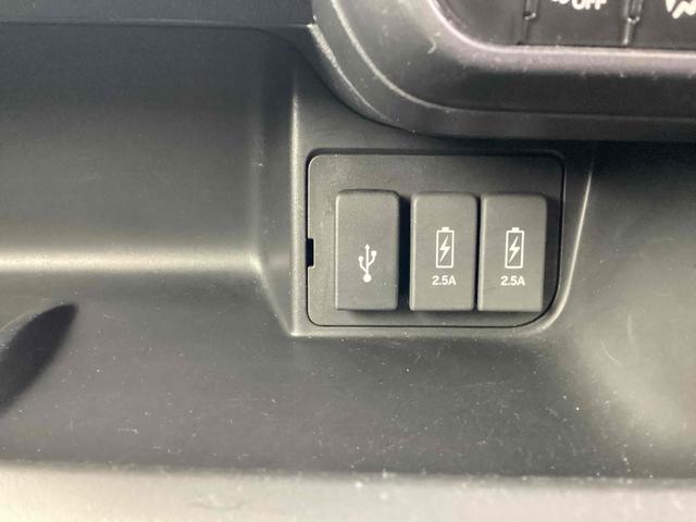 ホンダ Ｎ－ＢＯＸカスタム 24枚目