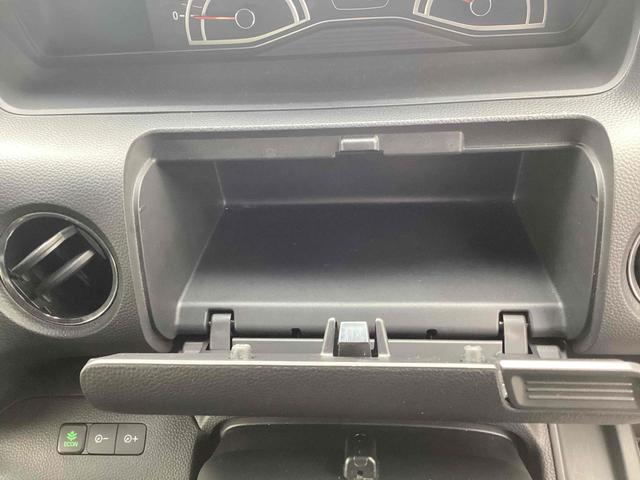 ホンダ Ｎ－ＢＯＸカスタム 37枚目