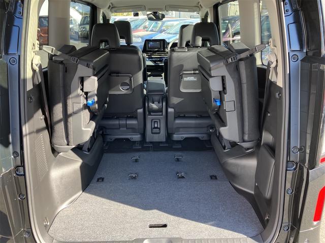 日産 セレナ 12枚目