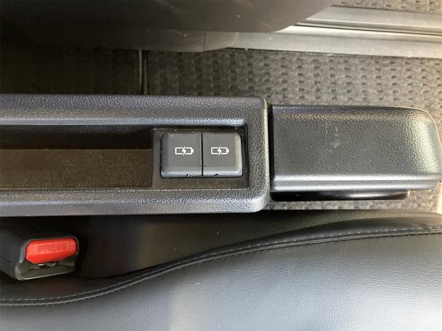 トヨタ ヴォクシー 21枚目