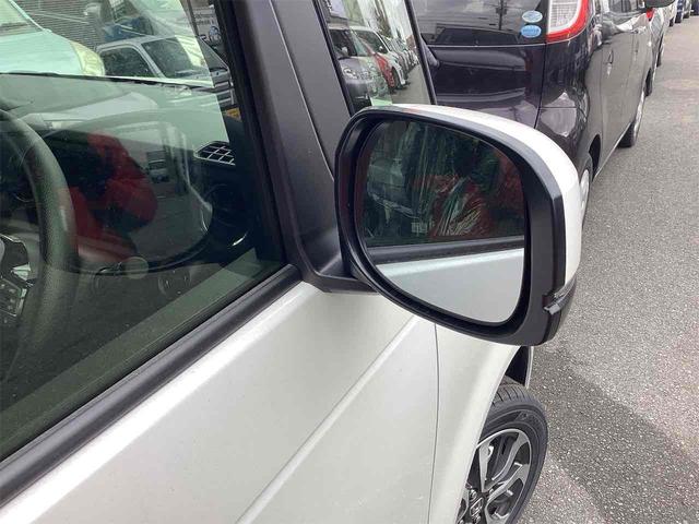 ホンダ Ｎ－ＢＯＸカスタム 33枚目