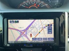 ナビ付き♪旅行やドライブも楽しいひと時！初めての道でも迷うことなくエスコートしてくれます。 2