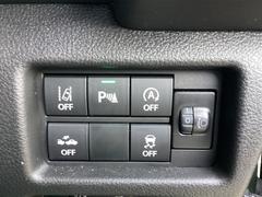 ���ꥢ��󥹥��ʡ��դ��ʤΤǾ㳲ʪ�򥻥󥵡��Ǵ��Τ����ɥ饤�С��˾��ͤδ������Τ餻�Ƥ���ޤ��� 4