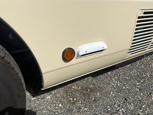 ローザ ロングCXターボ マイクロバス・自動ドア(スイング)・A/T・モケットシート・キャリア&ラダー・ルームラック・ナビ・TV・バックカメラ・リアビューモニター・ドラレコ(前後カメラ)・ETC・ディーゼル・エアーバッグ(16枚目)