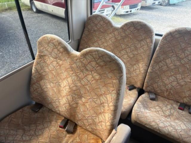 ローザ ロングCXターボ マイクロバス・自動ドア(スイング)・A/T・モケットシート・キャリア&ラダー・ルームラック・ナビ・TV・バックカメラ・リアビューモニター・ドラレコ(前後カメラ)・ETC・ディーゼル・エアーバッグ(24枚目)