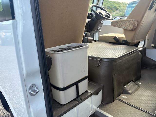 ローザ ロングCXターボ マイクロバス・自動ドア(スイング)・A/T・モケットシート・キャリア&ラダー・ルームラック・ナビ・TV・バックカメラ・リアビューモニター・ドラレコ(前後カメラ)・ETC・ディーゼル・エアーバッグ(56枚目)