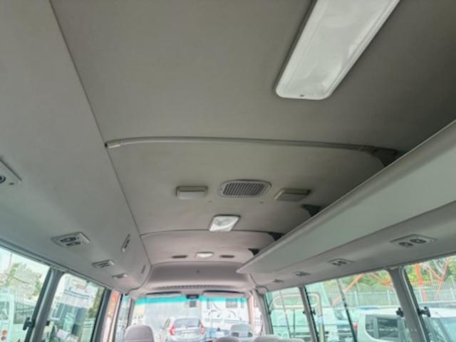 コースター ロングEXターボ マイクロバス・スイングオート・モケットリクライニングシート・冷蔵庫・ルームラック・バックカメラ・ディスプレイオーディオ・Rビューモニター・ドラレコ(前後カメラ)・ETC・フォグランプ・29人乗り(46枚目)