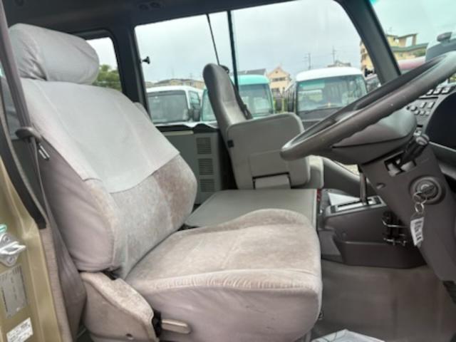 コースター ロングEXターボ マイクロバス・スイングオート・モケットリクライニングシート・冷蔵庫・ルームラック・バックカメラ・ディスプレイオーディオ・Rビューモニター・ドラレコ(前後カメラ)・ETC・フォグランプ・29人乗り(55枚目)