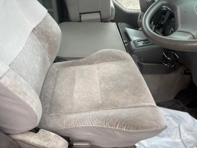 コースター ロングEXターボ マイクロバス・スイングオート・モケットリクライニングシート・冷蔵庫・ルームラック・バックカメラ・ディスプレイオーディオ・Rビューモニター・ドラレコ(前後カメラ)・ETC・フォグランプ・29人乗り(57枚目)