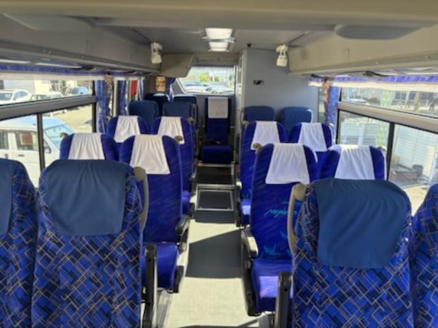エアロエース ハイデッカー　４０人乗り・モケットリクライニングシート・回転台座シート（ペダル式）４脚・１００Ｖコンセント・トイレ・ナビ・ＤＶＤ・Ｒモニター（自動）・マイク・バック＆サイドビューカメラ・安全装置・火災警報装置（38枚目）