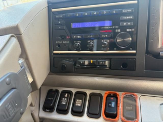 エアロエース ハイデッカー　４０人乗り・モケットリクライニングシート・回転台座シート（ペダル式）４脚・１００Ｖコンセント・トイレ・ナビ・ＤＶＤ・Ｒモニター（自動）・マイク・バック＆サイドビューカメラ・安全装置・火災警報装置（45枚目）