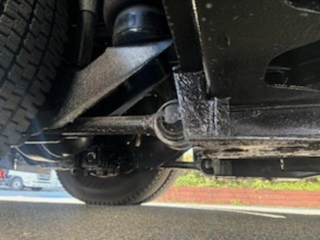 エアロエース ハイデッカー　４０人乗り・モケットリクライニングシート・回転台座シート（ペダル式）４脚・１００Ｖコンセント・トイレ・ナビ・ＤＶＤ・Ｒモニター（自動）・マイク・バック＆サイドビューカメラ・安全装置・火災警報装置（67枚目）