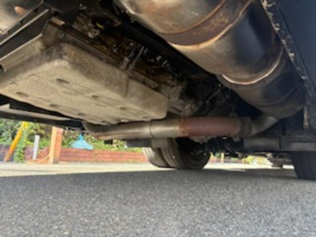 エアロエース ハイデッカー　４０人乗り・モケットリクライニングシート・回転台座シート（ペダル式）４脚・１００Ｖコンセント・トイレ・ナビ・ＤＶＤ・Ｒモニター（自動）・マイク・バック＆サイドビューカメラ・安全装置・火災警報装置（69枚目）