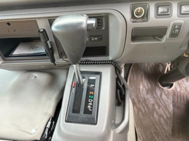 リエッセII 幼児専用車 ワンオーナー車・整備記録簿(49枚)・3+39人乗り・A/T・ディーゼル・自動ドア・ナビ・バックカメラ・ディスプレイオーディオ・リアビューモニター・ドラレコ(前後カメラ)・リモコンミラー(12枚目)