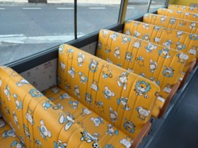 リエッセII 幼児専用車 ワンオーナー車・整備記録簿(49枚)・3+39人乗り・A/T・ディーゼル・自動ドア・ナビ・バックカメラ・ディスプレイオーディオ・リアビューモニター・ドラレコ(前後カメラ)・リモコンミラー(15枚目)