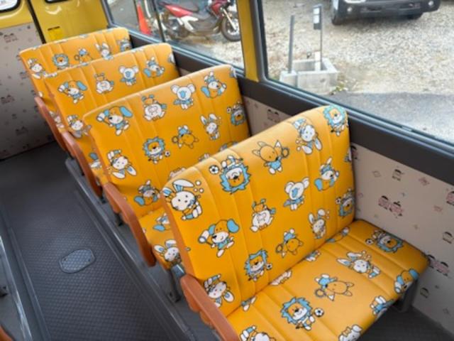 リエッセII 幼児専用車 ワンオーナー車・整備記録簿(49枚)・3+39人乗り・A/T・ディーゼル・自動ドア・ナビ・バックカメラ・ディスプレイオーディオ・リアビューモニター・ドラレコ(前後カメラ)・リモコンミラー(22枚目)