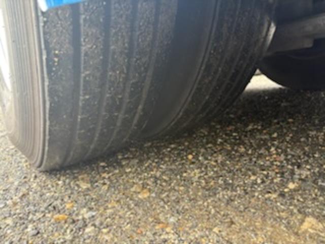 セレガ 　５３人乗り・自動ドア・モケットリクライニングシート・ルームラック・貫通トランク・ディスプレイオーディオ・リアビューモニター・ドラレコ（前後カメラ）・法定点検整備（4枚目）