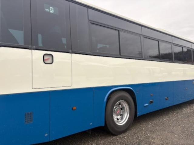 セレガ 　５３人乗り・自動ドア・モケットリクライニングシート・ルームラック・貫通トランク・ディスプレイオーディオ・リアビューモニター・ドラレコ（前後カメラ）・法定点検整備（9枚目）