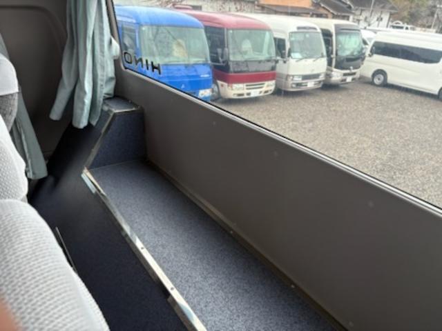 セレガ 　５３人乗り・自動ドア・モケットリクライニングシート・ルームラック・貫通トランク・ディスプレイオーディオ・リアビューモニター・ドラレコ（前後カメラ）・法定点検整備（54枚目）