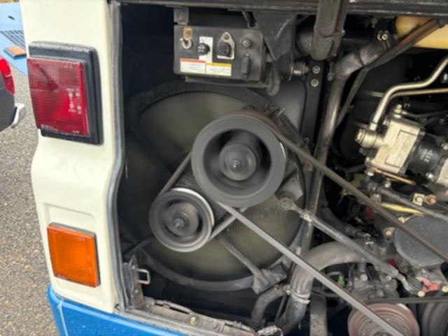 セレガ 　５３人乗り・自動ドア・モケットリクライニングシート・ルームラック・貫通トランク・ディスプレイオーディオ・リアビューモニター・ドラレコ（前後カメラ）・法定点検整備（71枚目）