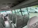 ロングEXターボ マイクロバス・スイングオート・モケットリクライニングシート・冷蔵庫・ルームラック・バックカメラ・ディスプレイオーディオ・Rビューモニター・ドラレコ(前後カメラ)・ETC・フォグランプ・29人乗り(29枚目)